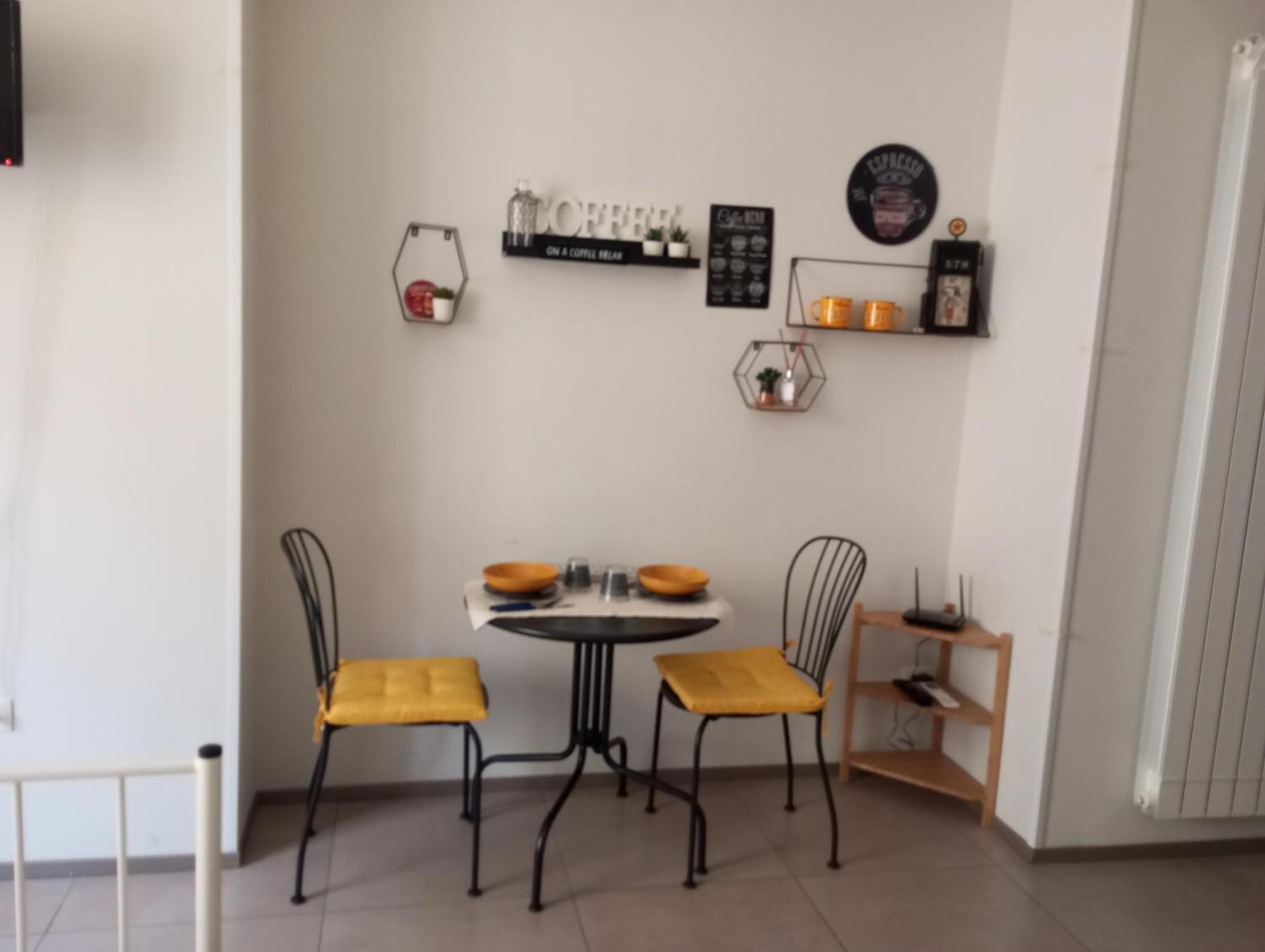 Holidaystudio Appartamento In Centro Salernes Extérieur photo